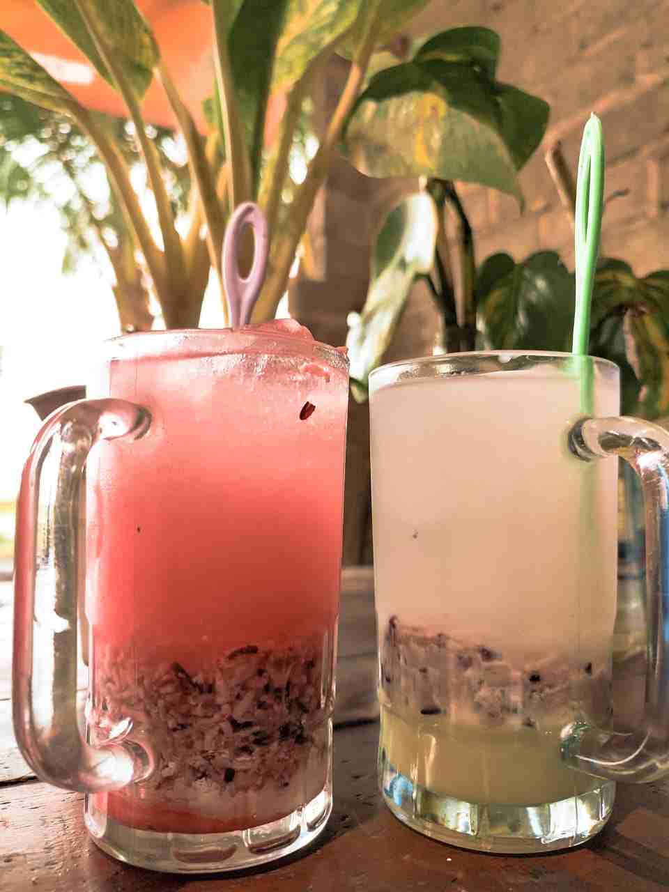 ES TAPE SUSU YANG ENAK MEMPUNYAI CITA RASA MANIS DAN ASAM TERSEDIA DI KOPIAN RIZKY